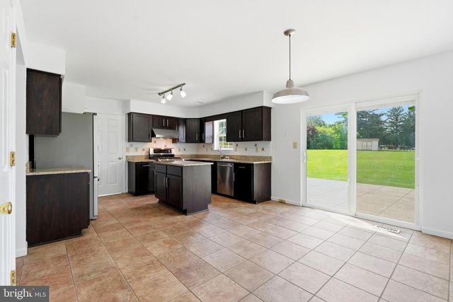 218 STRASSBURGER RD, Perkasie, PA 18944