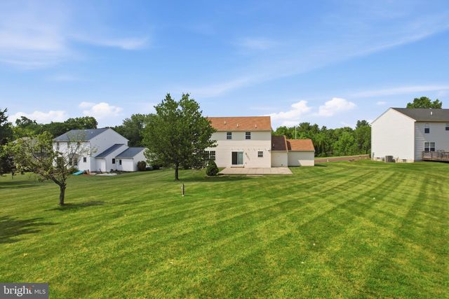 218 STRASSBURGER RD, Perkasie, PA 18944