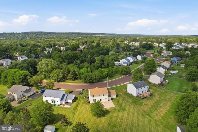 218 STRASSBURGER RD, Perkasie, PA 18944