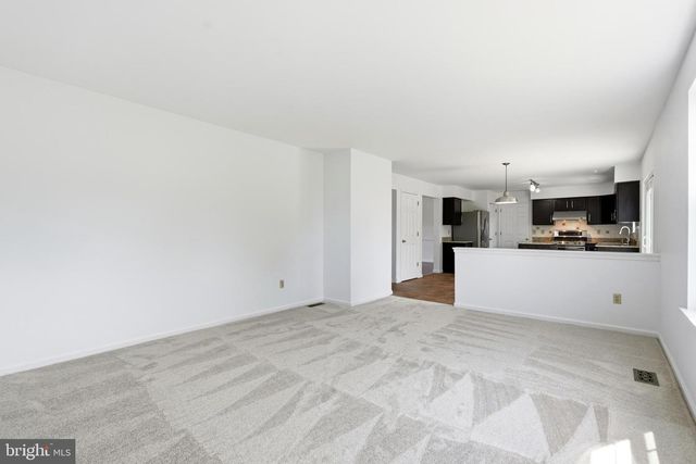 218 STRASSBURGER RD, Perkasie, PA 18944