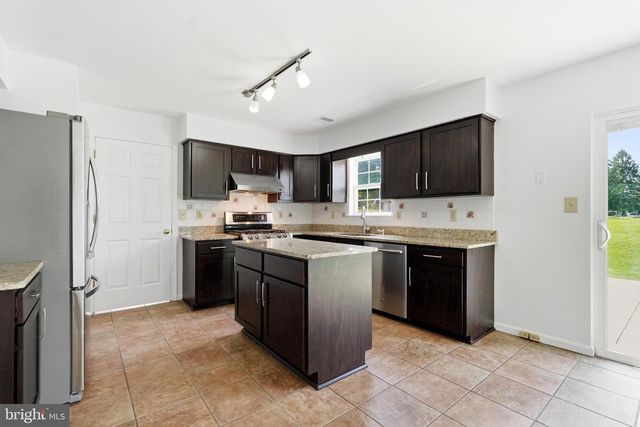 218 STRASSBURGER RD, Perkasie, PA 18944