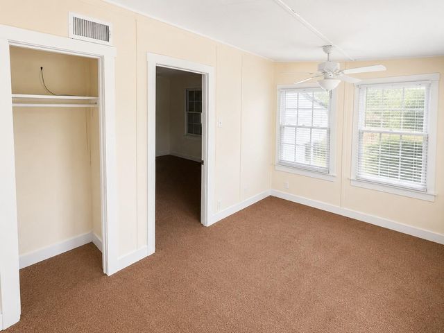 313 Magnolia Street, West Columbia, TX 77486