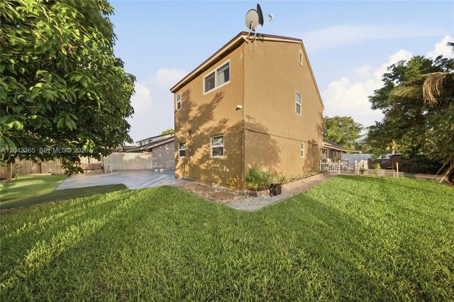 7919 NW 50th Street, Lauderhill, FL 33351