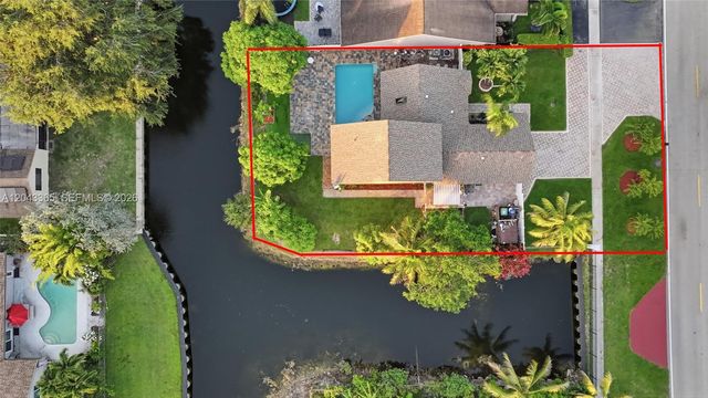 7919 NW 50th Street, Lauderhill, FL 33351