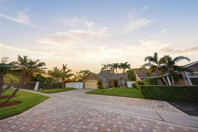 7919 NW 50th Street, Lauderhill, FL 33351