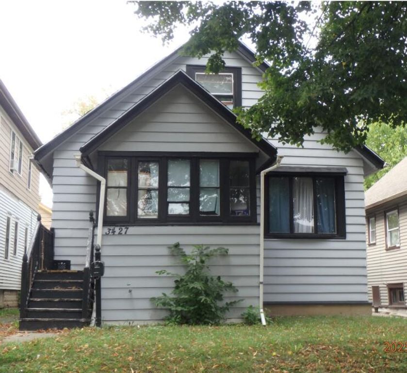 3427 Palmer STREET, Milwaukee, WI 53212