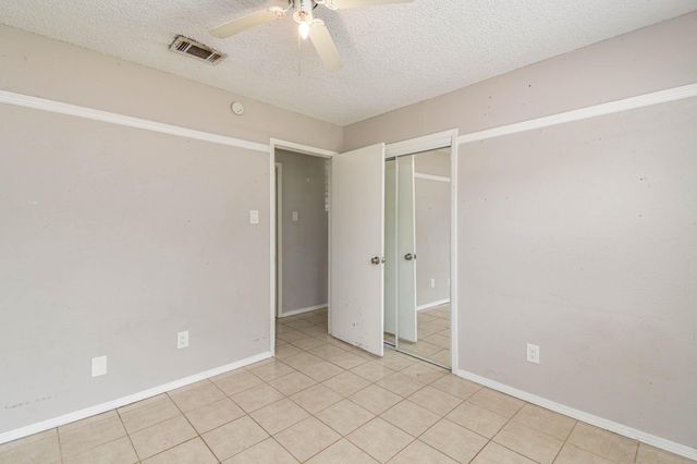 1404 N San Jacinto Street, Conroe, TX 77301