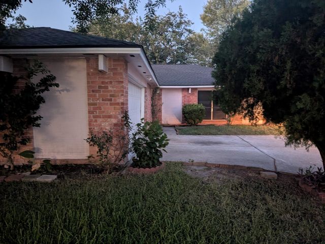 11818 Sawmill Stream Circle, Houston, TX 77067