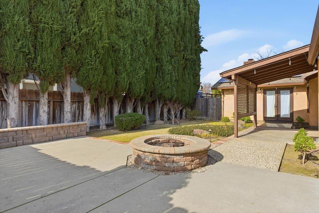 1429 Remington Pl, Modesto, CA 95358