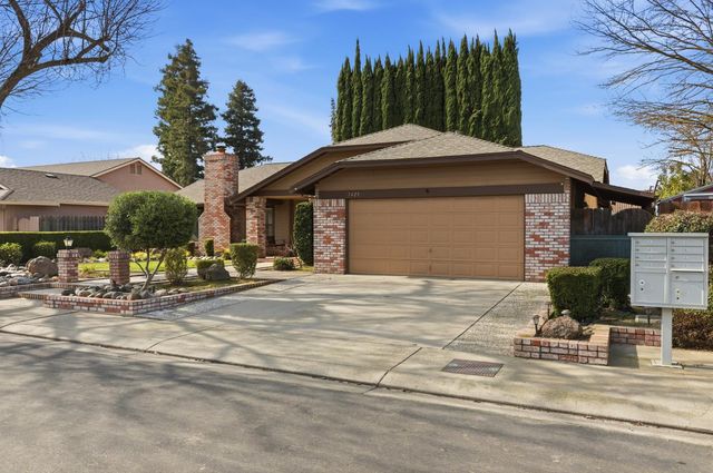1429 Remington Pl, Modesto, CA 95358