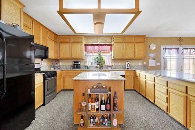 20689 Olympia Road, Madera, CA 93638