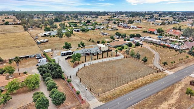 20689 Olympia Road, Madera, CA 93638