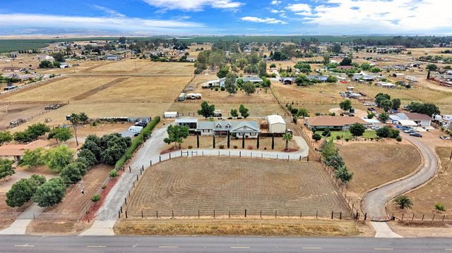 20689 Olympia Road, Madera, CA 93638