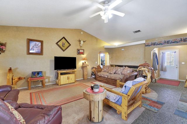 20689 Olympia Road, Madera, CA 93638