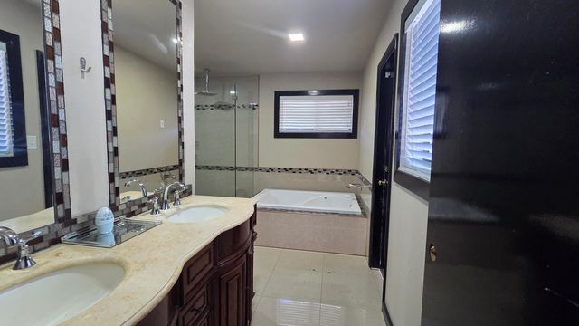 7440 NW 42nd Court, Lauderhill, FL 33319