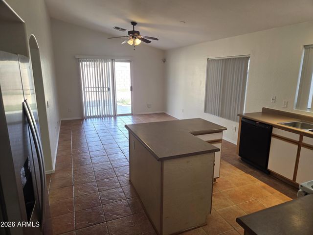 12216 W WINDROSE Drive, El Mirage, AZ 85335