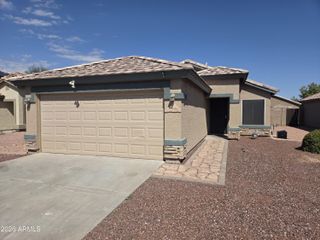 12216 W WINDROSE Drive, El Mirage, AZ 85335