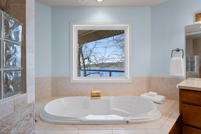 32290 S 630 Road, Jay, OK 74346