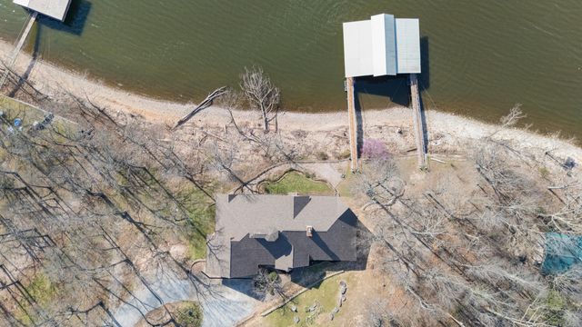 32290 S 630 Road, Jay, OK 74346