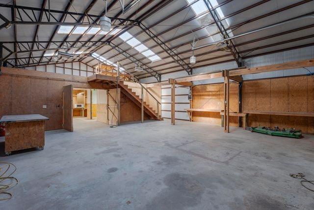 32290 S 630 Road, Jay, OK 74346