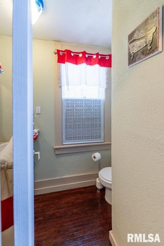 1016 E VIRGINIA Avenue, Peoria, IL 61603