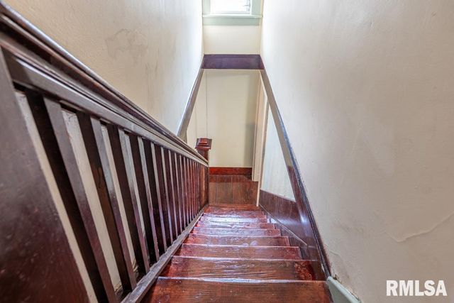 1016 E VIRGINIA Avenue, Peoria, IL 61603