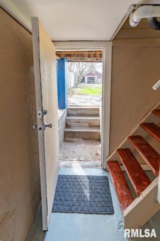 1016 E VIRGINIA Avenue, Peoria, IL 61603