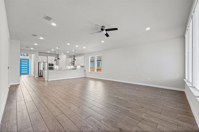 8317 Donnelley DR, Austin, TX 78744