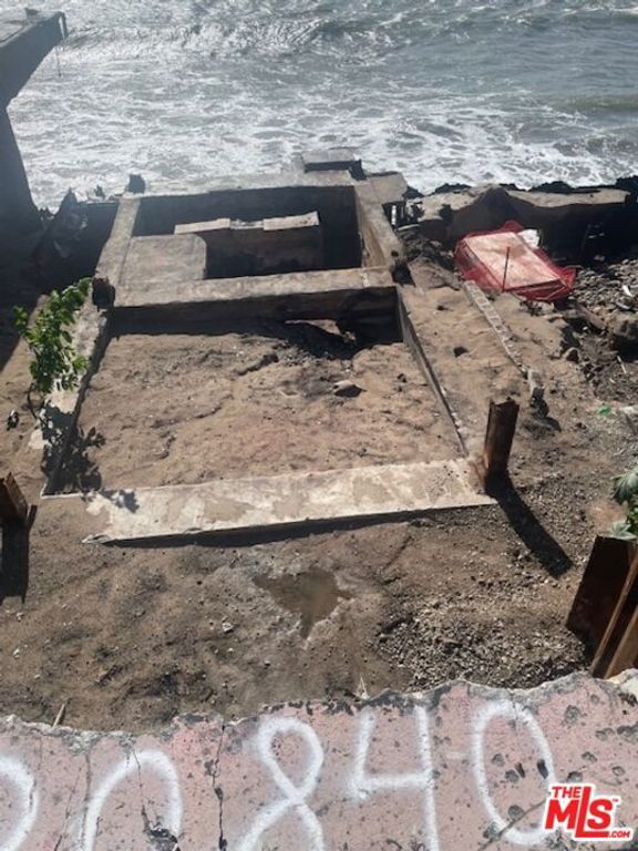 20840 Pacific Coast Highway, Malibu, CA 90265