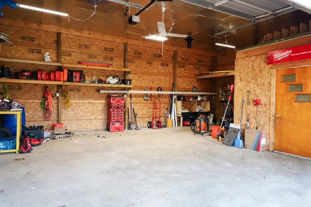 613 Hillcrest Road, Paw Paw, MI 49079