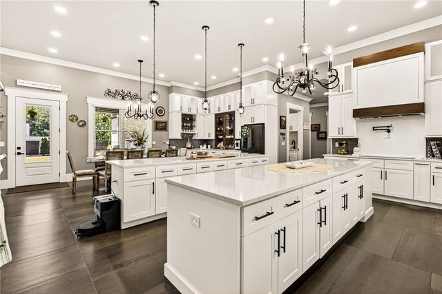 783 Blackberry Trail, Lawrenceville, GA 30043