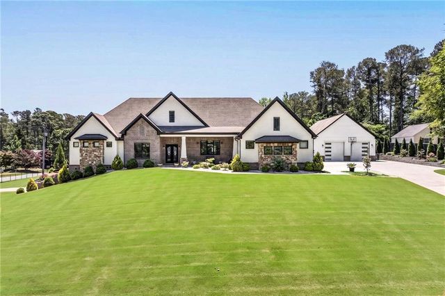 783 Blackberry Trail, Lawrenceville, GA 30043