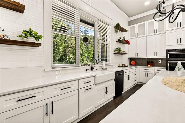 783 Blackberry Trail, Lawrenceville, GA 30043
