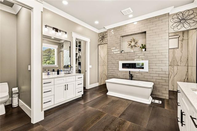 783 Blackberry Trail, Lawrenceville, GA 30043