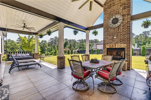783 Blackberry Trail, Lawrenceville, GA 30043