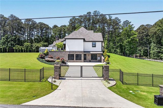 783 Blackberry Trail, Lawrenceville, GA 30043