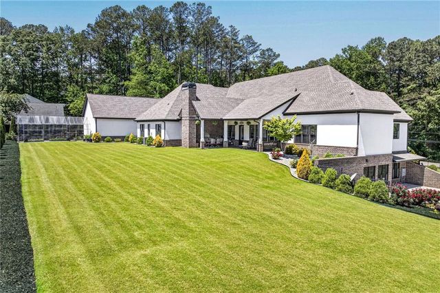 783 Blackberry Trail, Lawrenceville, GA 30043