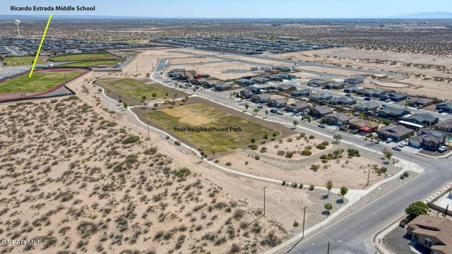 932 SOLOMA Place, El Paso, TX 79928