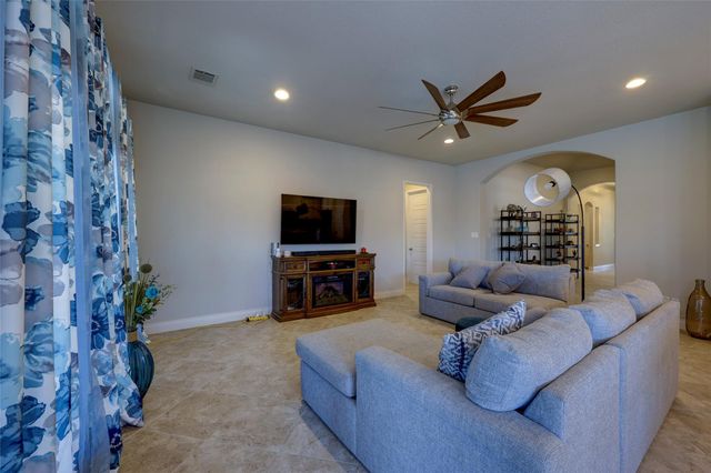 204 Durata DR, San Marcos, TX 78666