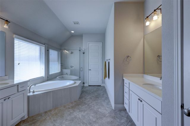 204 Durata DR, San Marcos, TX 78666