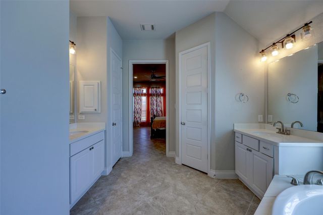 204 Durata DR, San Marcos, TX 78666