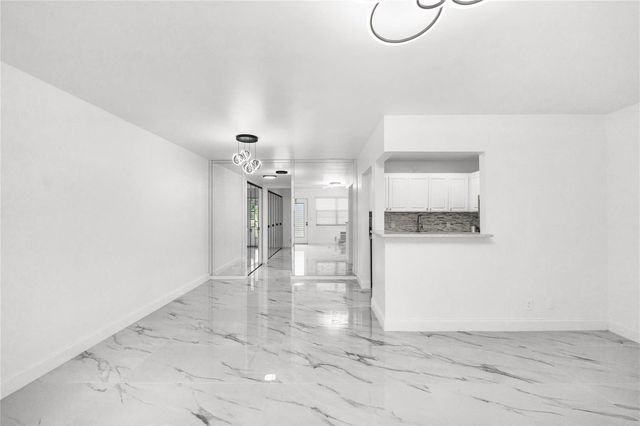 242 Tilford L L, Deerfield Beach, FL 33442