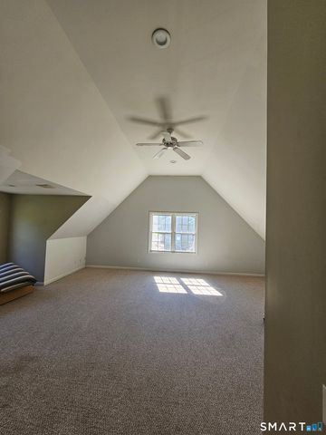18 Tree Top Lane, East Windsor, CT 06016