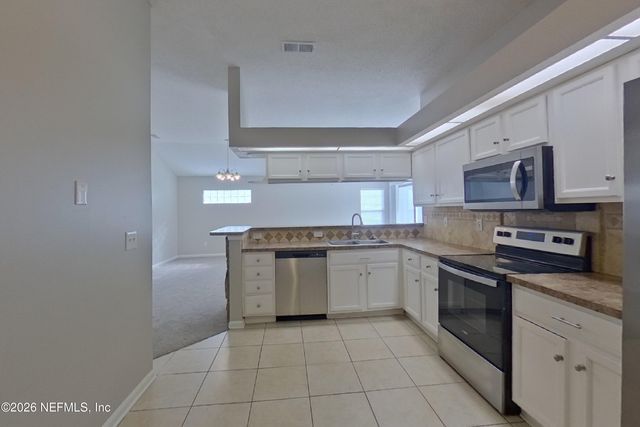 10432 BROOKWOOD BLUFF Road S, Jacksonville, FL 32225