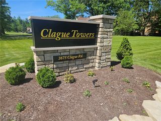 3675 Clague Road 306, North Olmsted, OH 44070