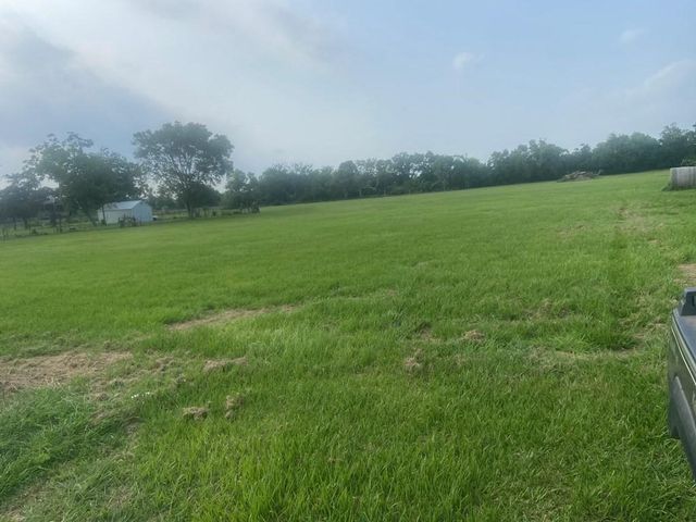 457 Sargent Drive, Bay City, TX 77414