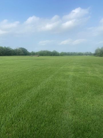 457 Sargent Drive, Bay City, TX 77414