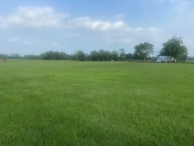 457 Sargent Drive, Bay City, TX 77414