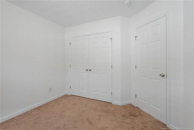 102 Winterfield Drive, Raeford, NC 28376