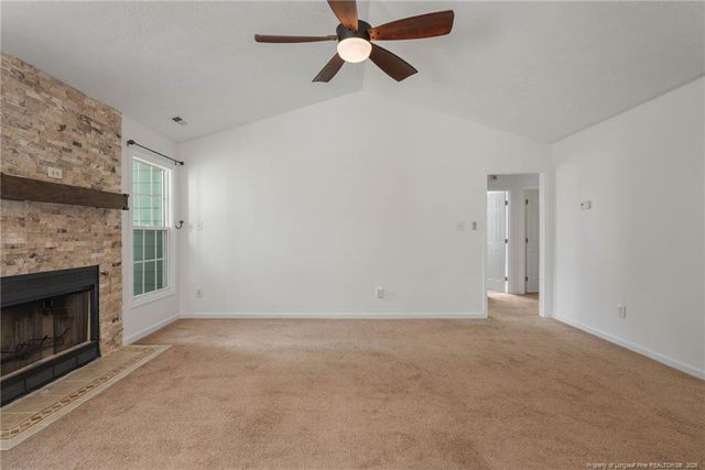 102 Winterfield Drive, Raeford, NC 28376